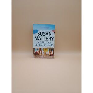 A Million Little Things Susan Mallery Mass Market Paperback Romance Novel‎ Mira